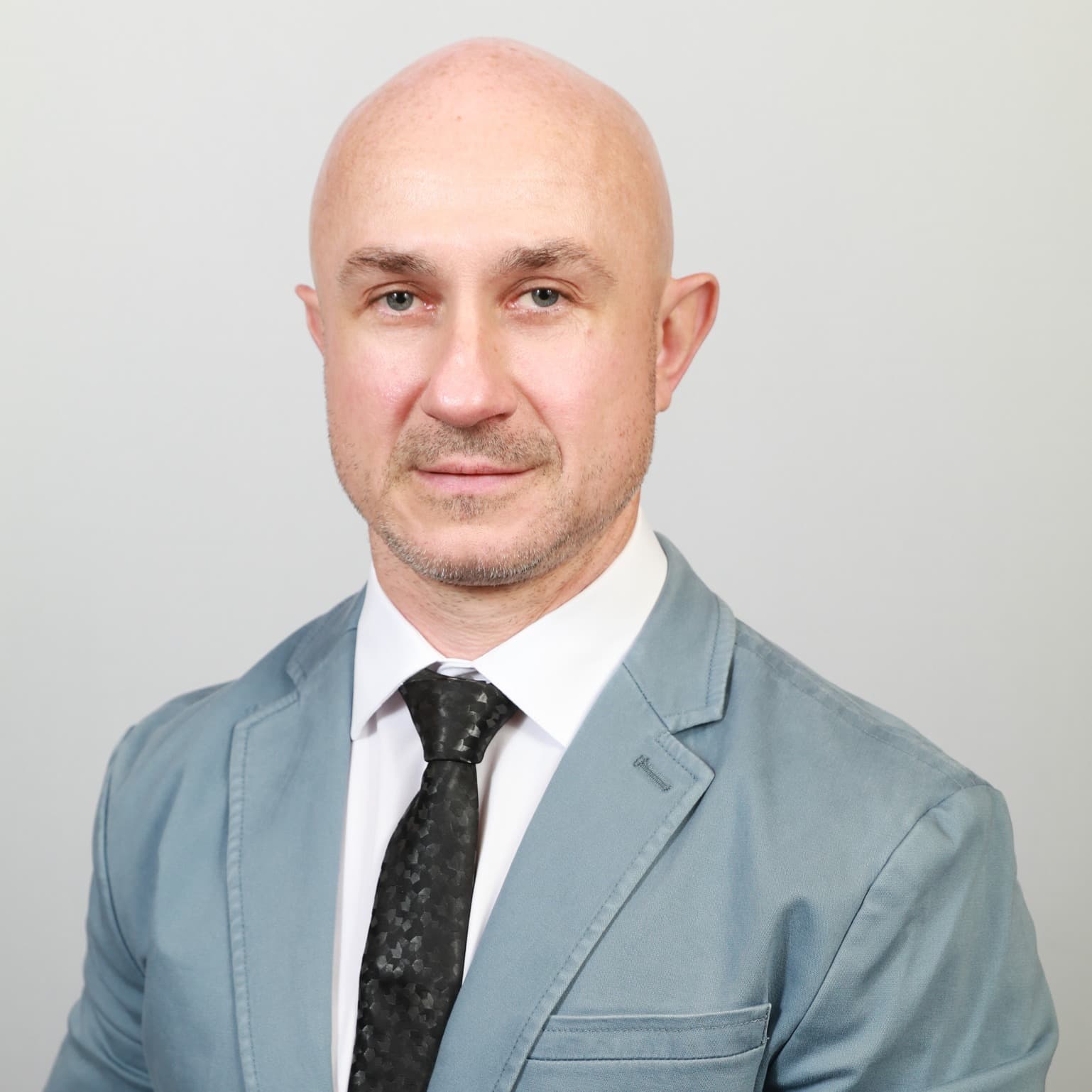 Viktor Sizov - Investment Real Estate Professional